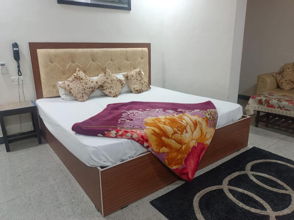 Hotel Royal Churu Exterior photo